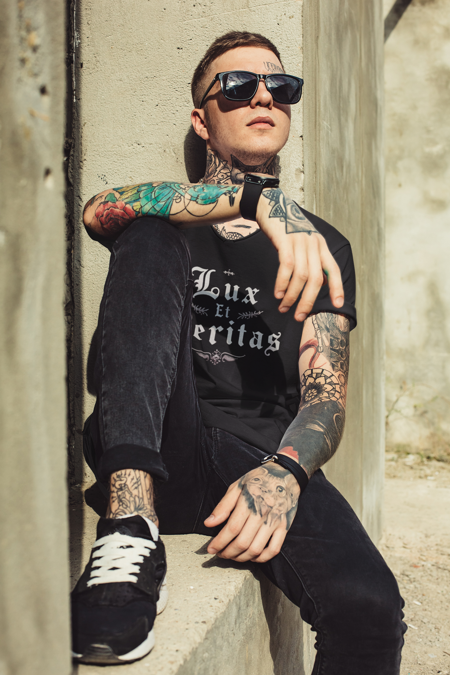 Lux et Veritas – Light & Truth Urban Wear
